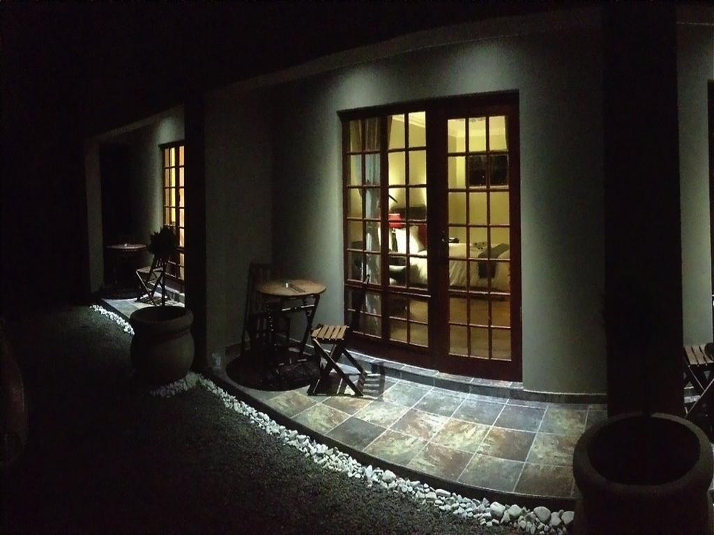 The Nightingale Guesthouse Bloemfontein Extérieur photo