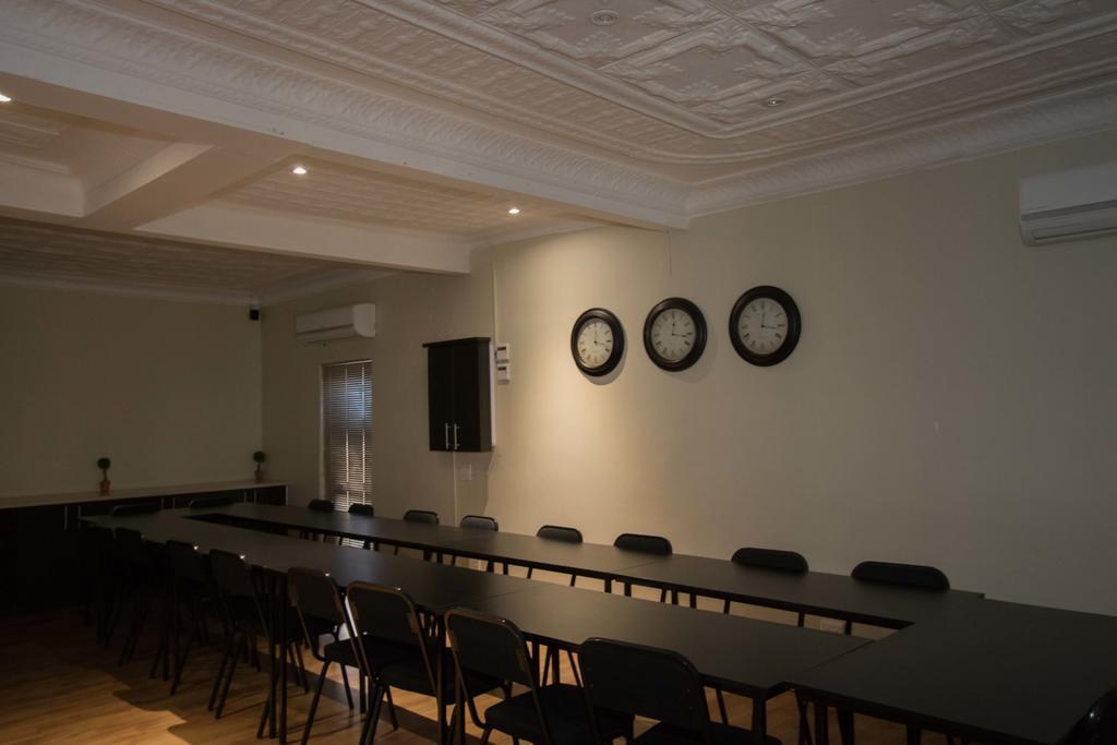 The Nightingale Guesthouse Bloemfontein Extérieur photo