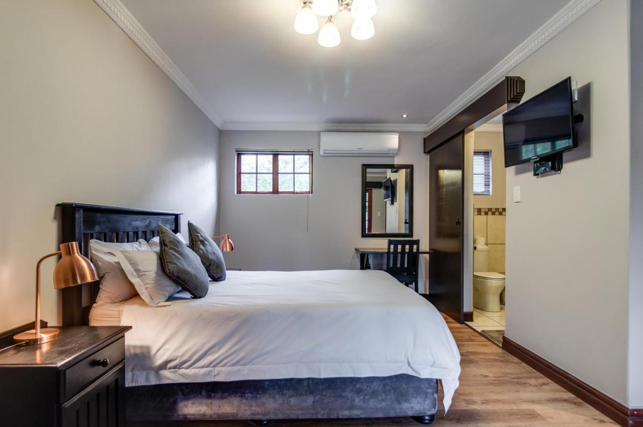 The Nightingale Guesthouse Bloemfontein Extérieur photo