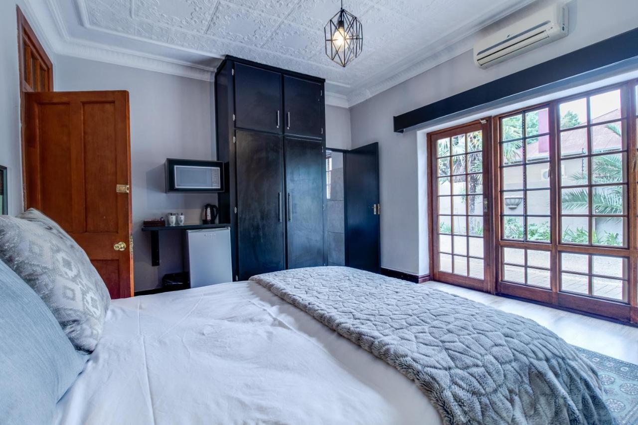 The Nightingale Guesthouse Bloemfontein Extérieur photo