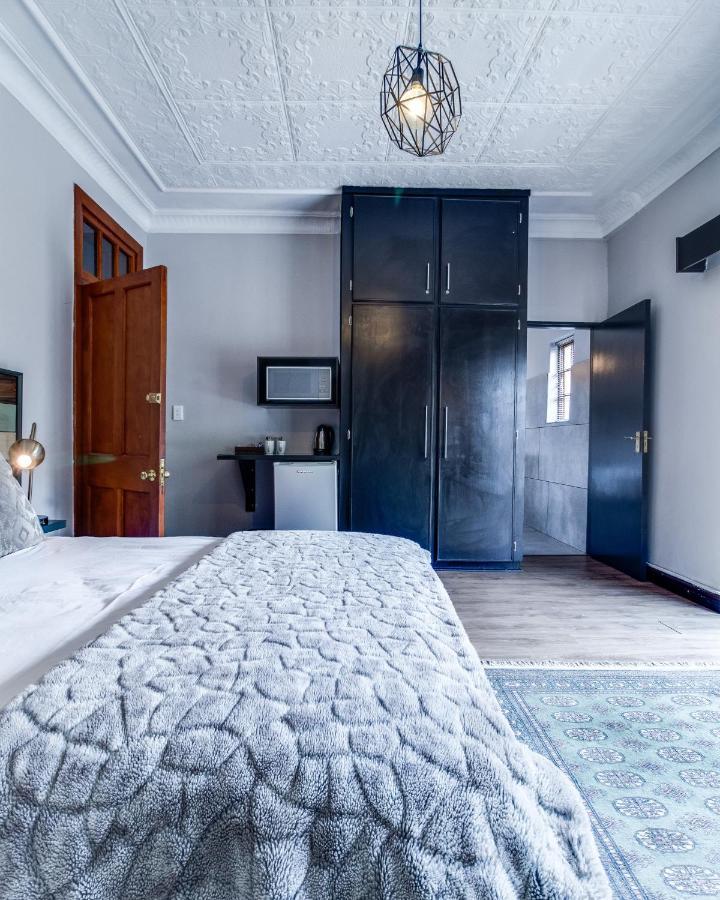 The Nightingale Guesthouse Bloemfontein Extérieur photo